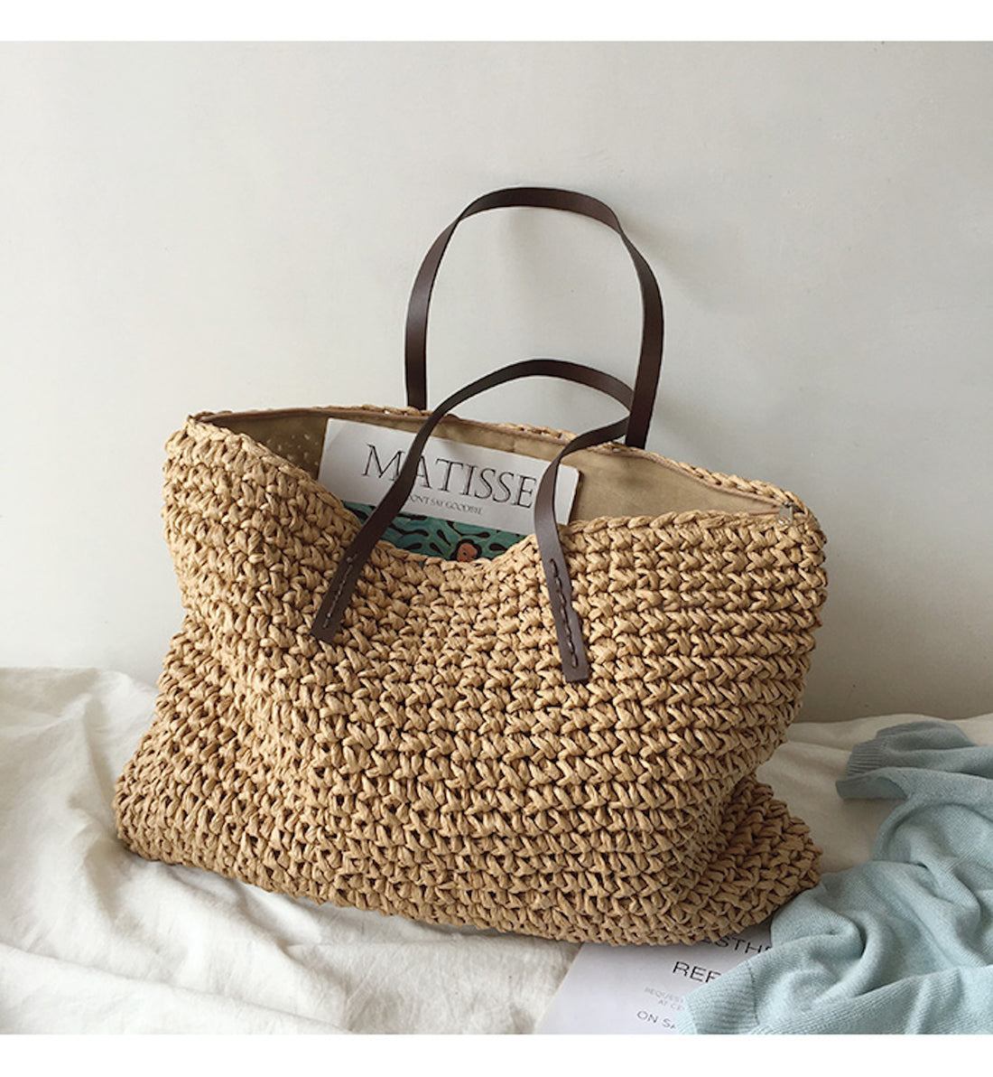 2023 Fashion Trends: Embrace the Summer Vibes with These Must-Have Handbags