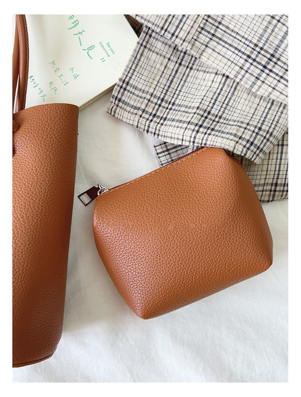 Chic Leather Bucket Bag