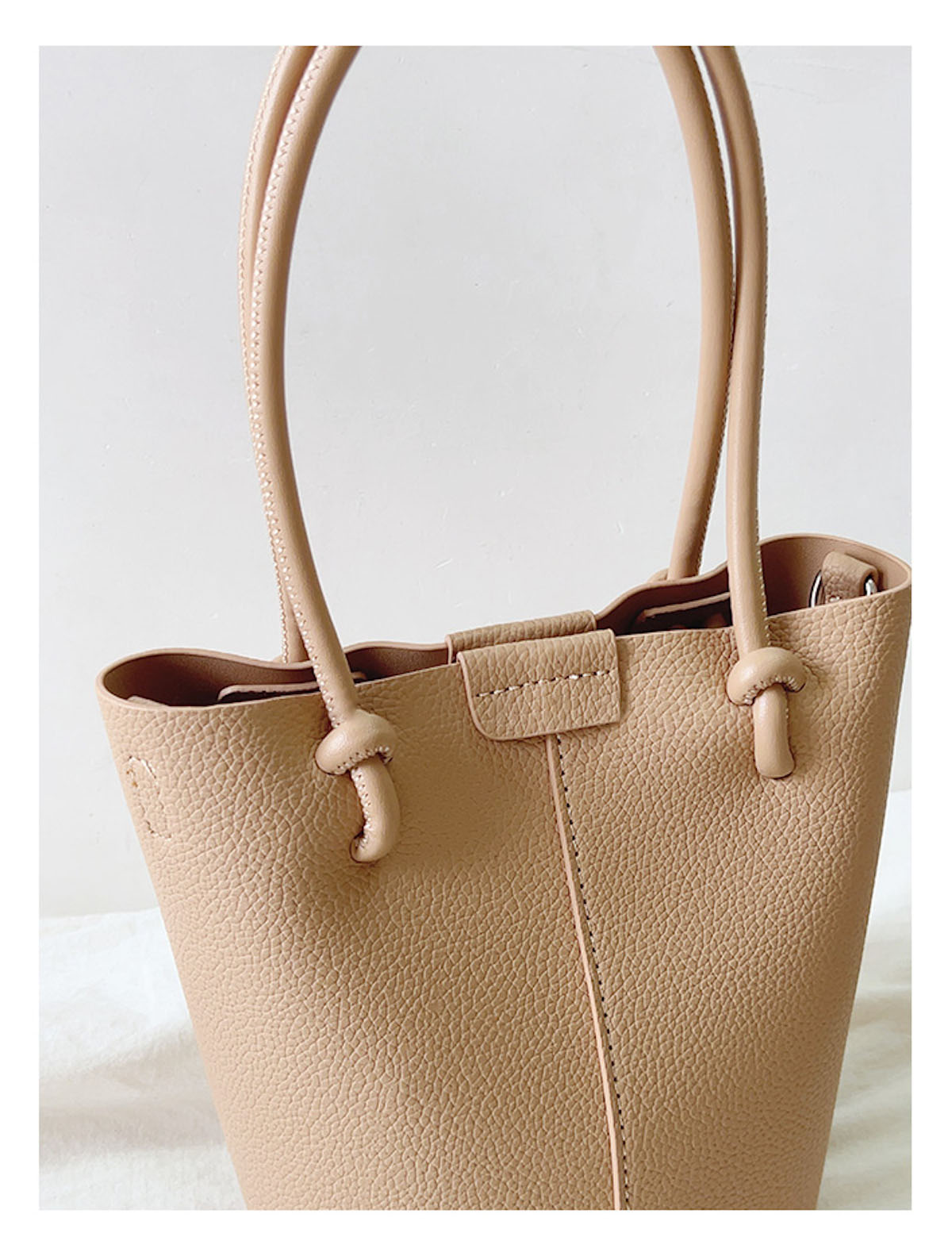 Chic Leather Bucket Bag