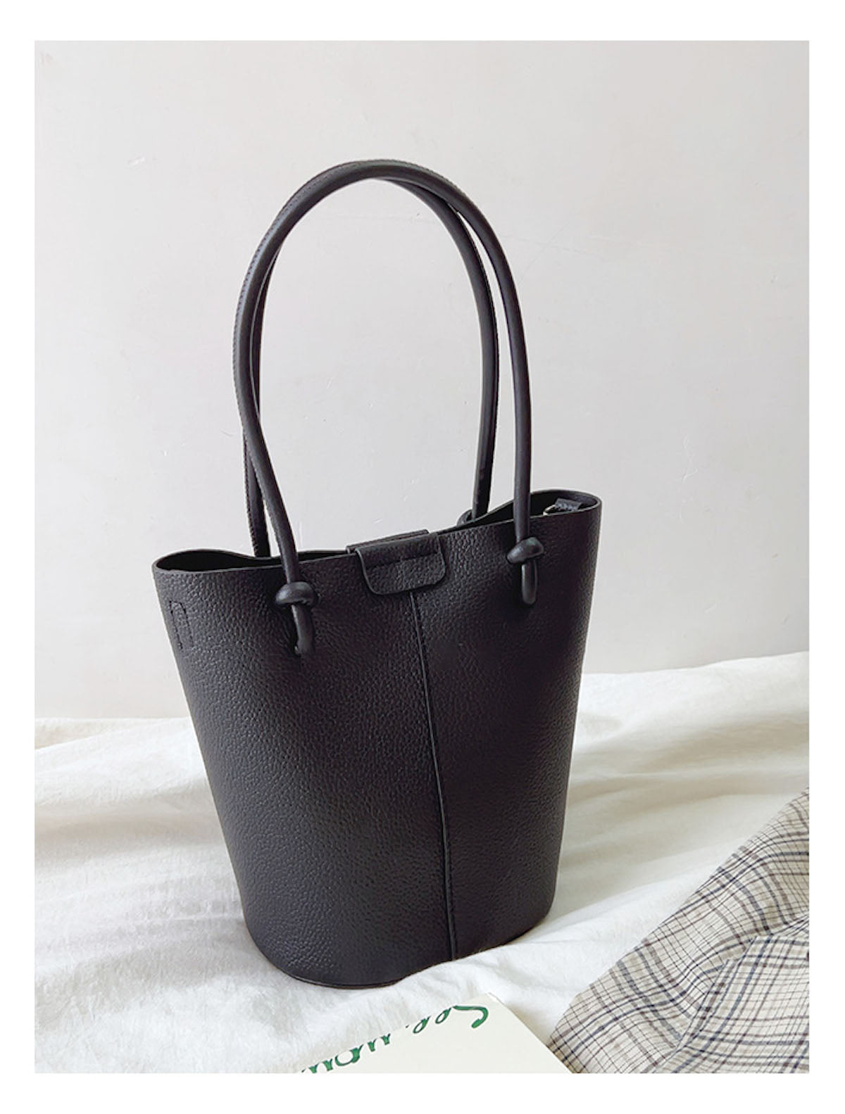 Chic Leather Bucket Bag