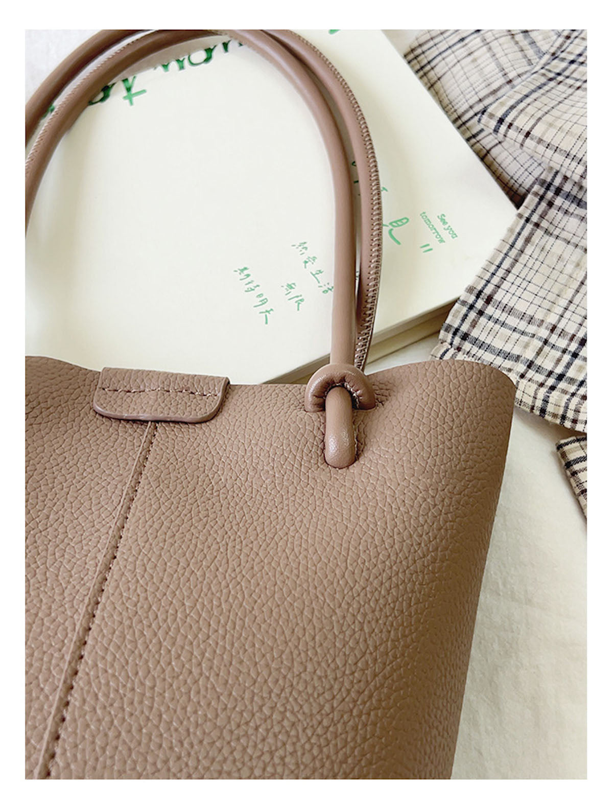 Chic Leather Bucket Bag