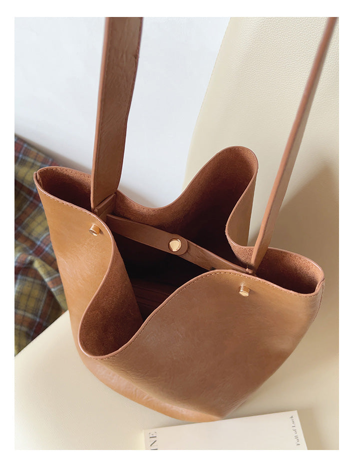 Chic Leather Bucket Bag
