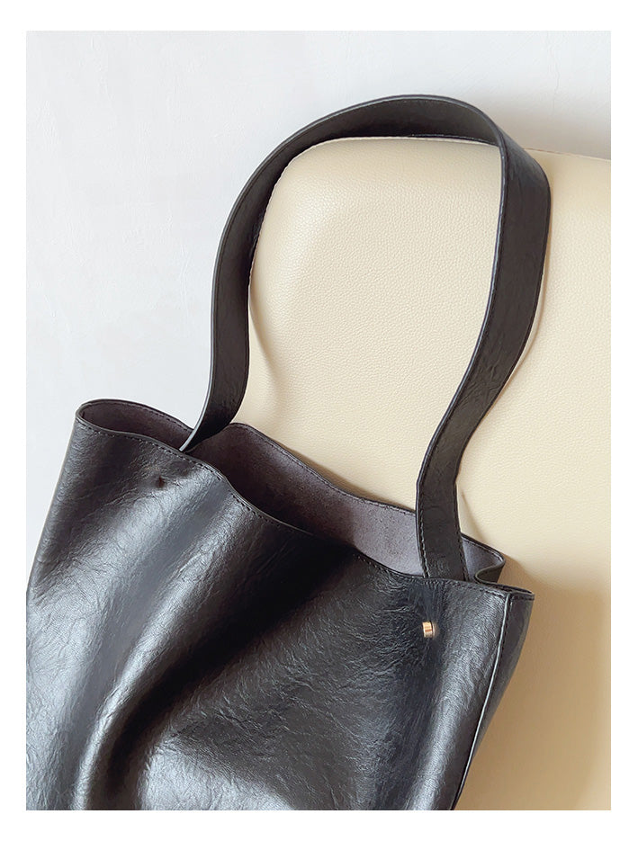 Chic Leather Bucket Bag