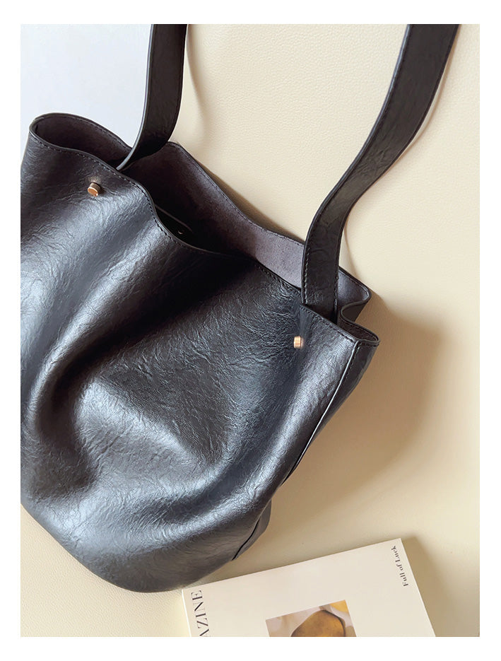 Chic Leather Bucket Bag