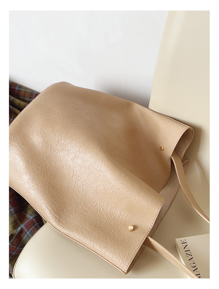 Chic Leather Bucket Bag