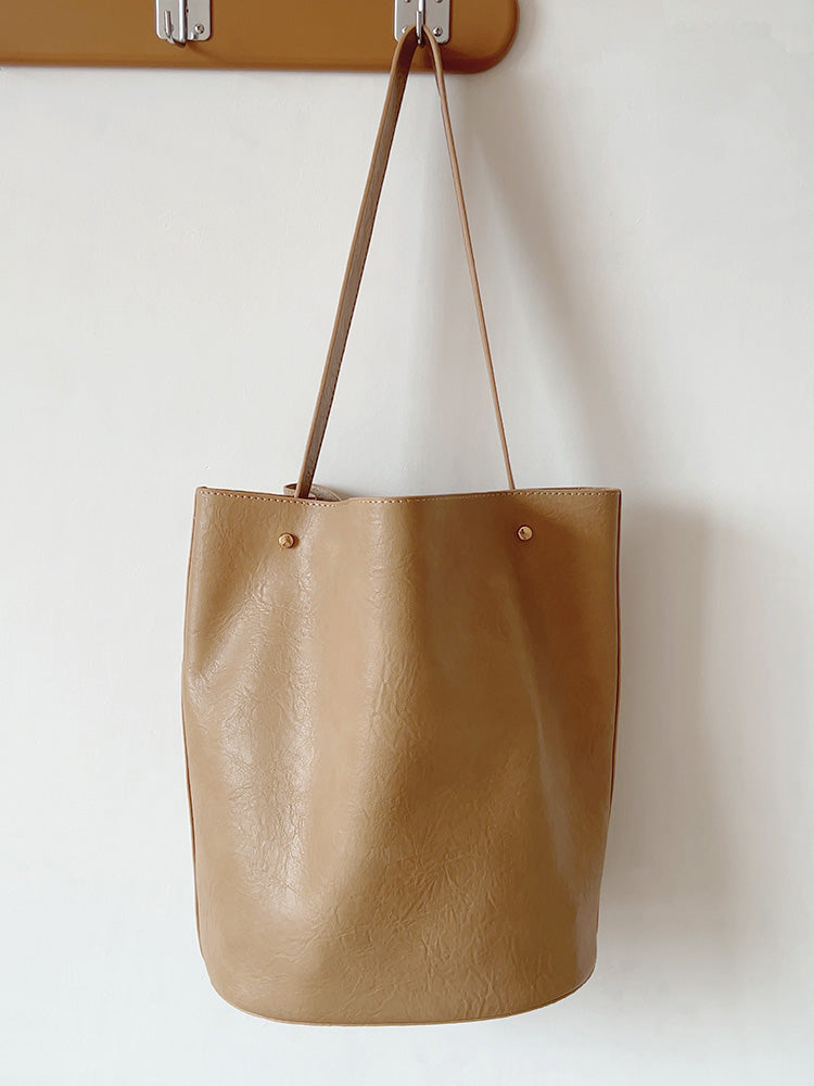 Chic Leather Bucket Bag