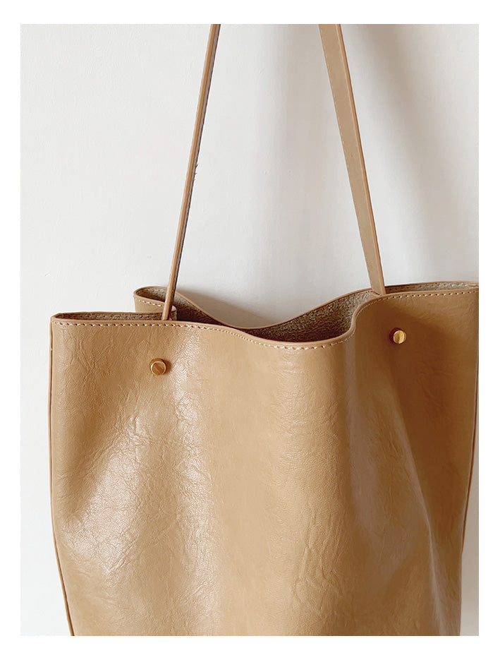 Chic Leather Bucket Bag