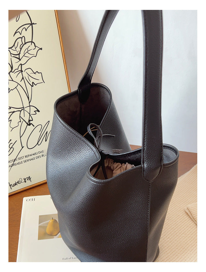 Chic Leather Bucket Bag