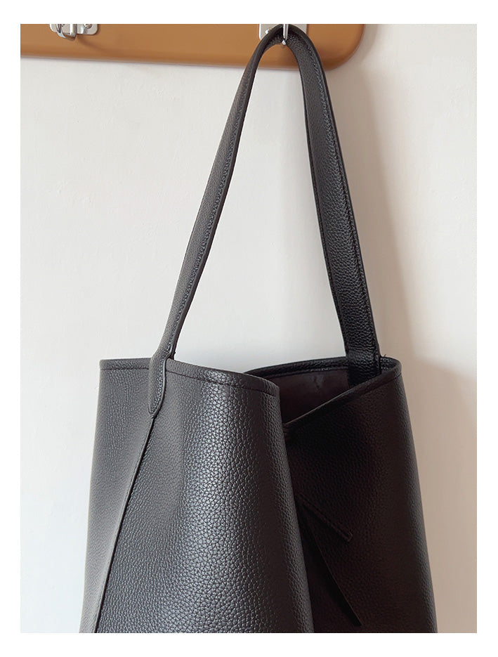 Chic Leather Bucket Bag