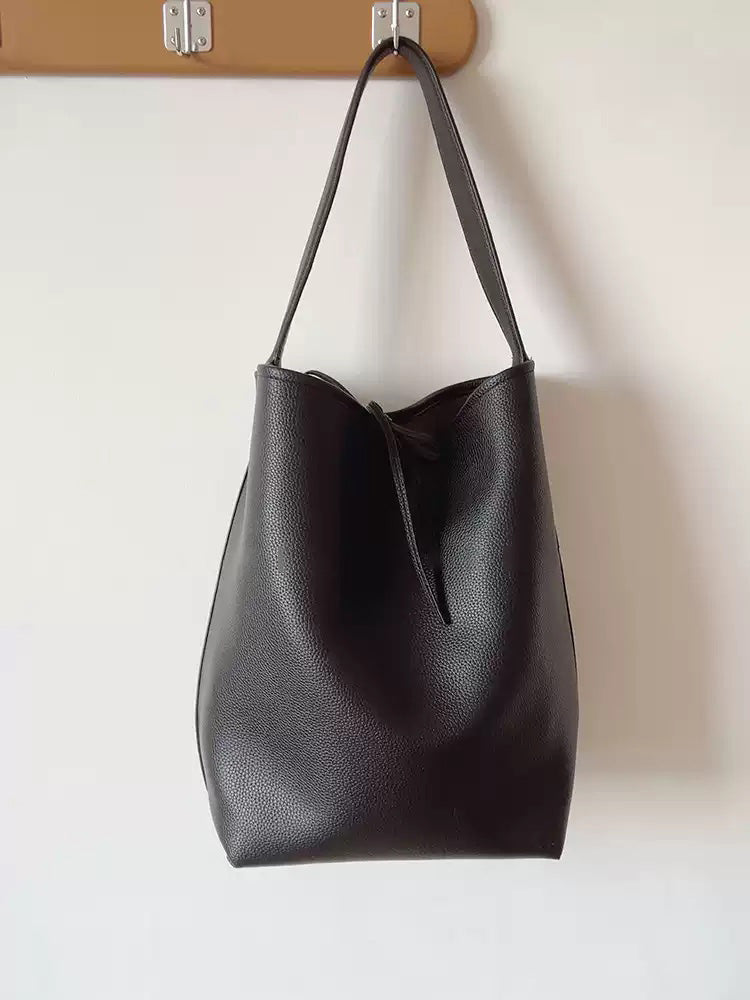 Chic Leather Bucket Bag