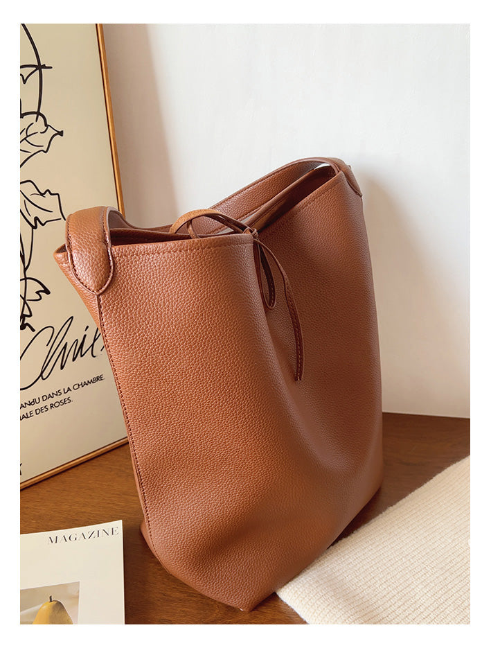 Chic Leather Bucket Bag