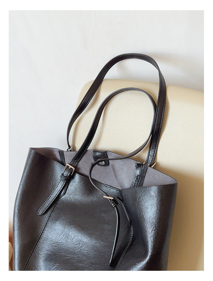 Simple Leather Tote Bag