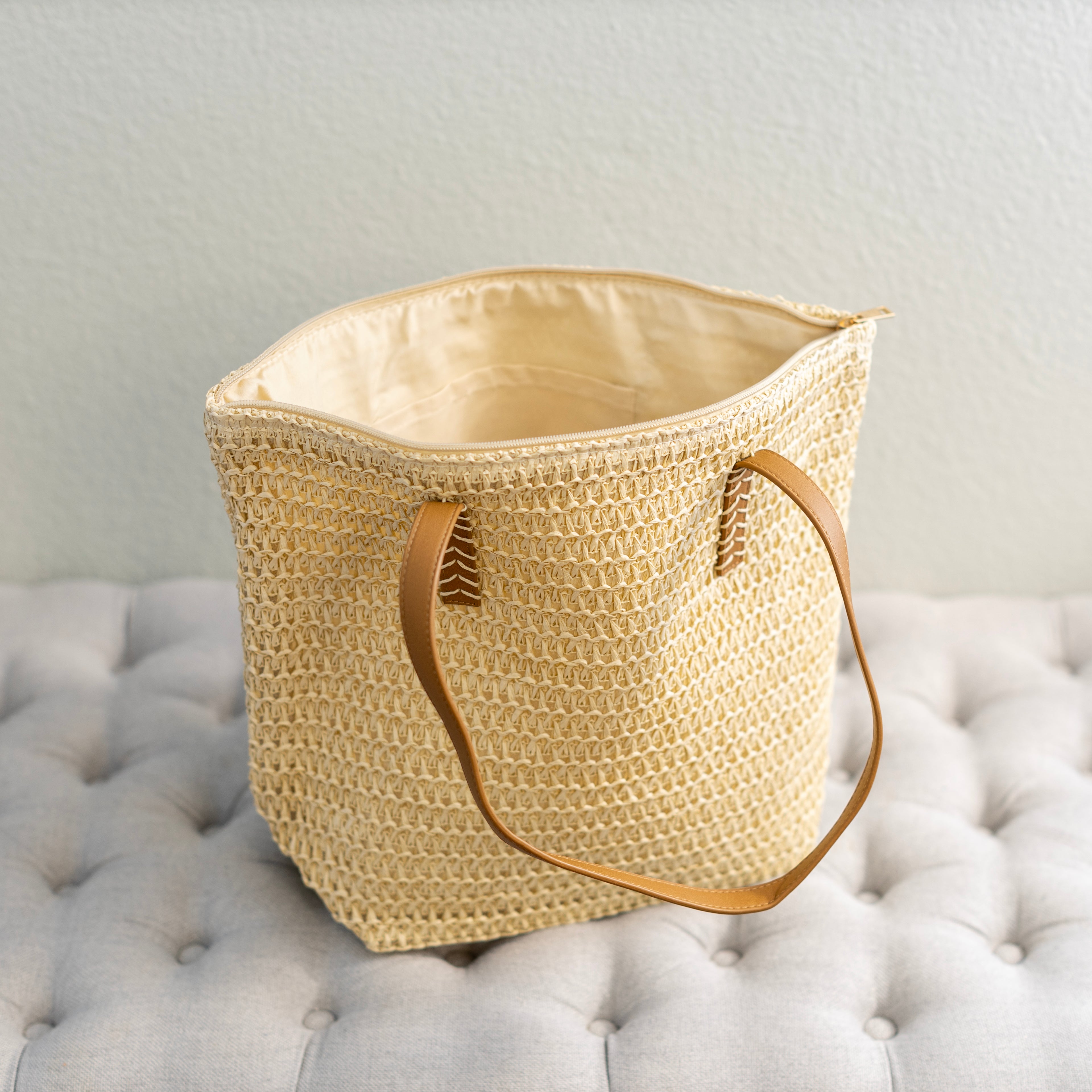 Straw Woven Tote Minimalist Summer Shoulder Bag