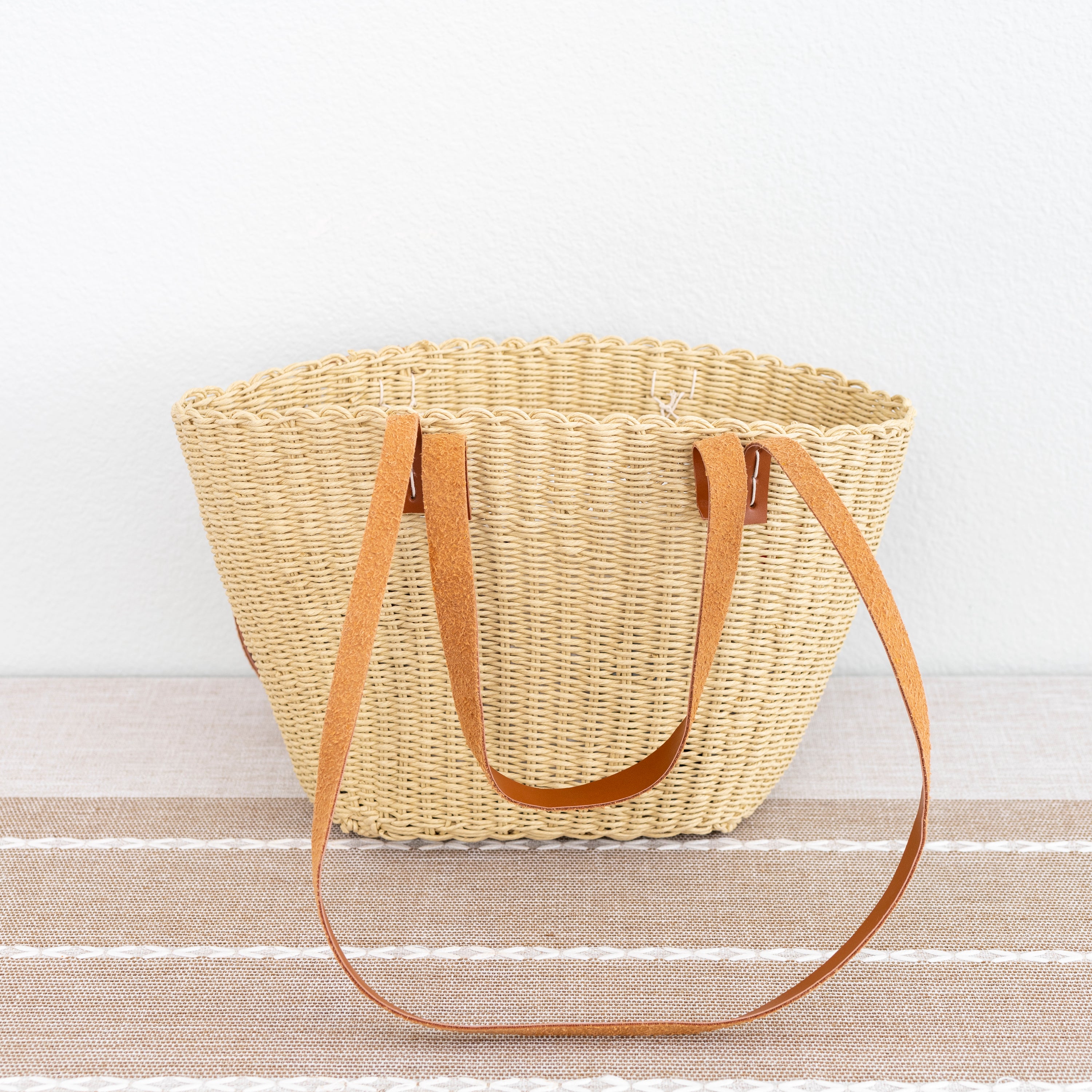 Straw Shell Basket Summer Tote