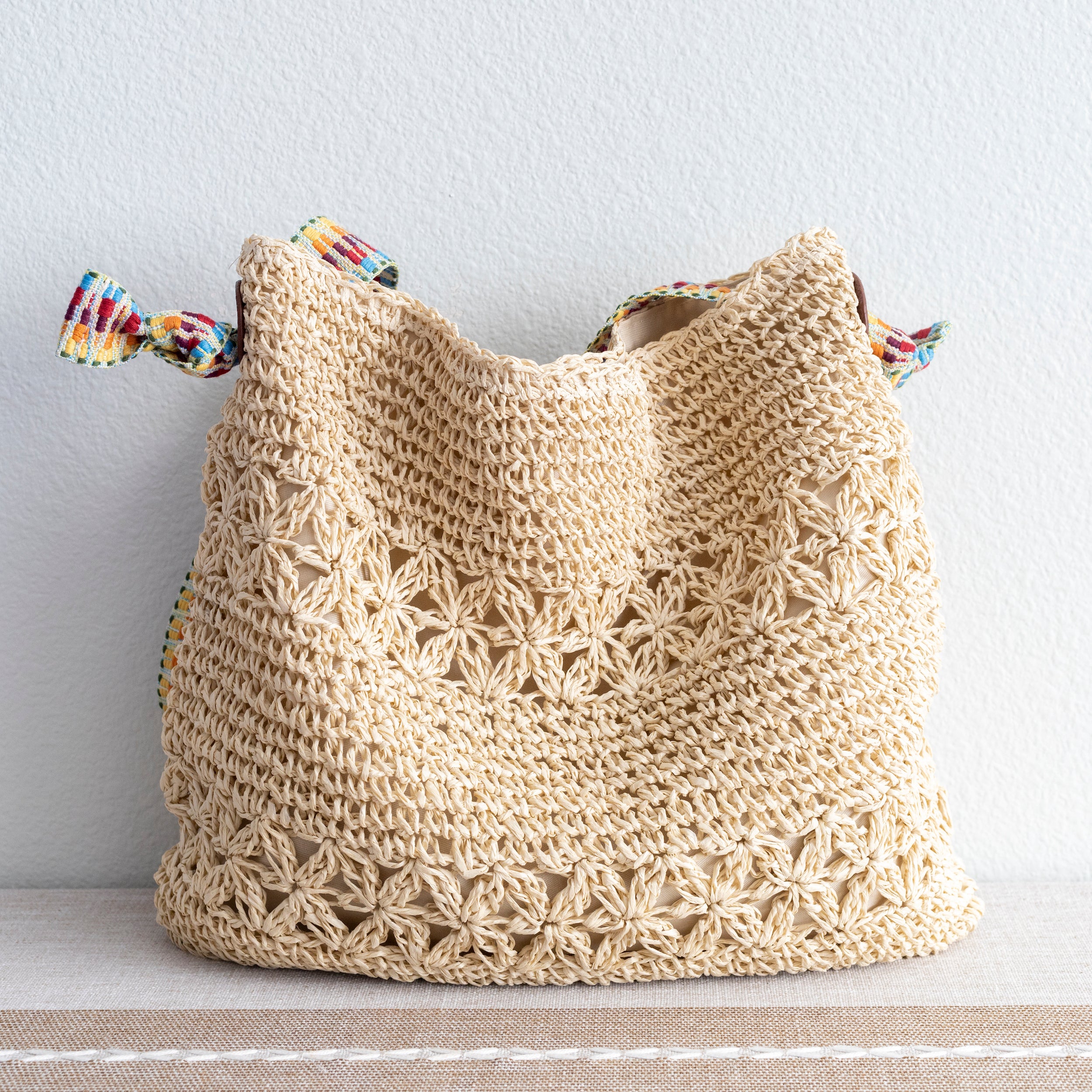 Lightweight Straw Woven Summer Tote