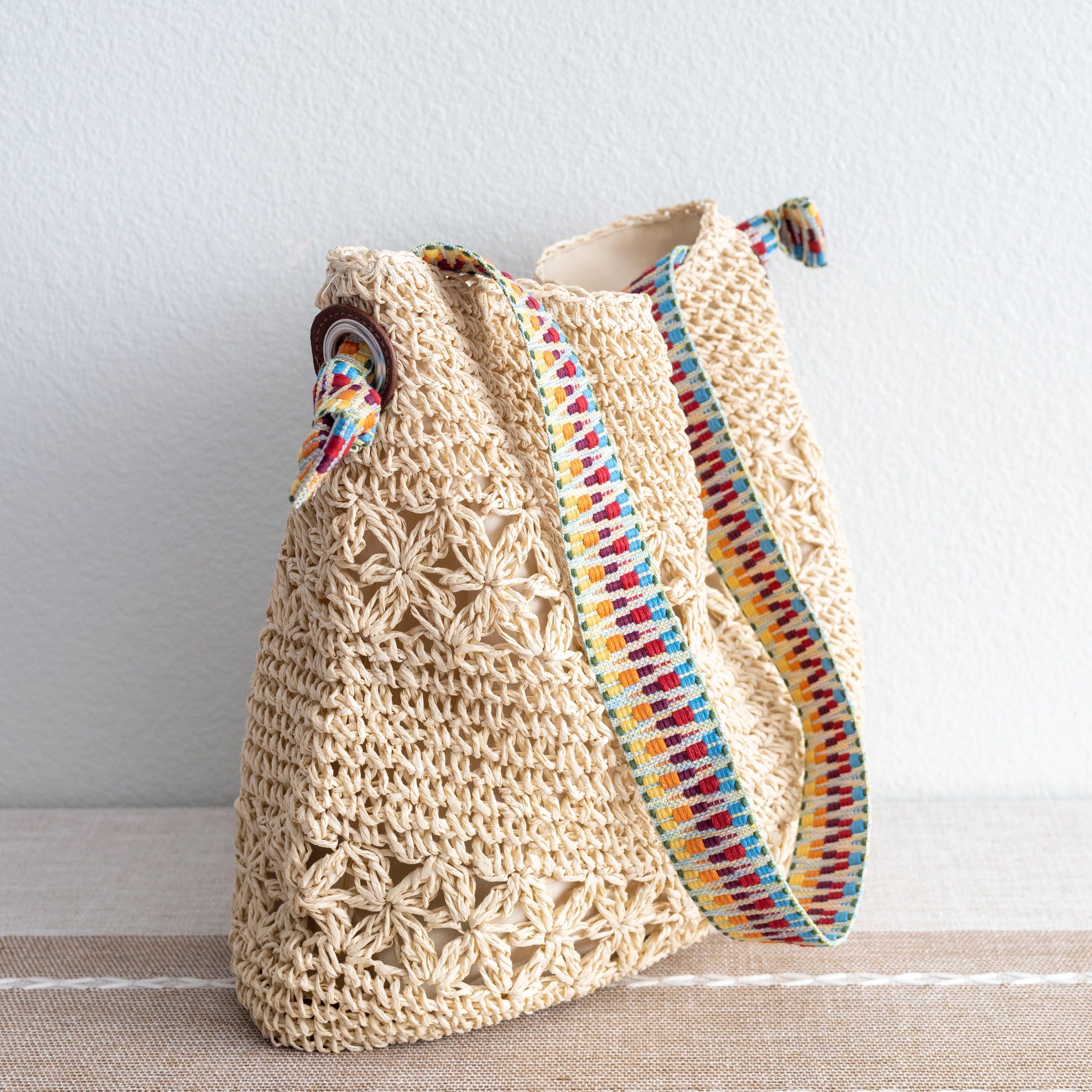Lightweight Straw Woven Summer Tote