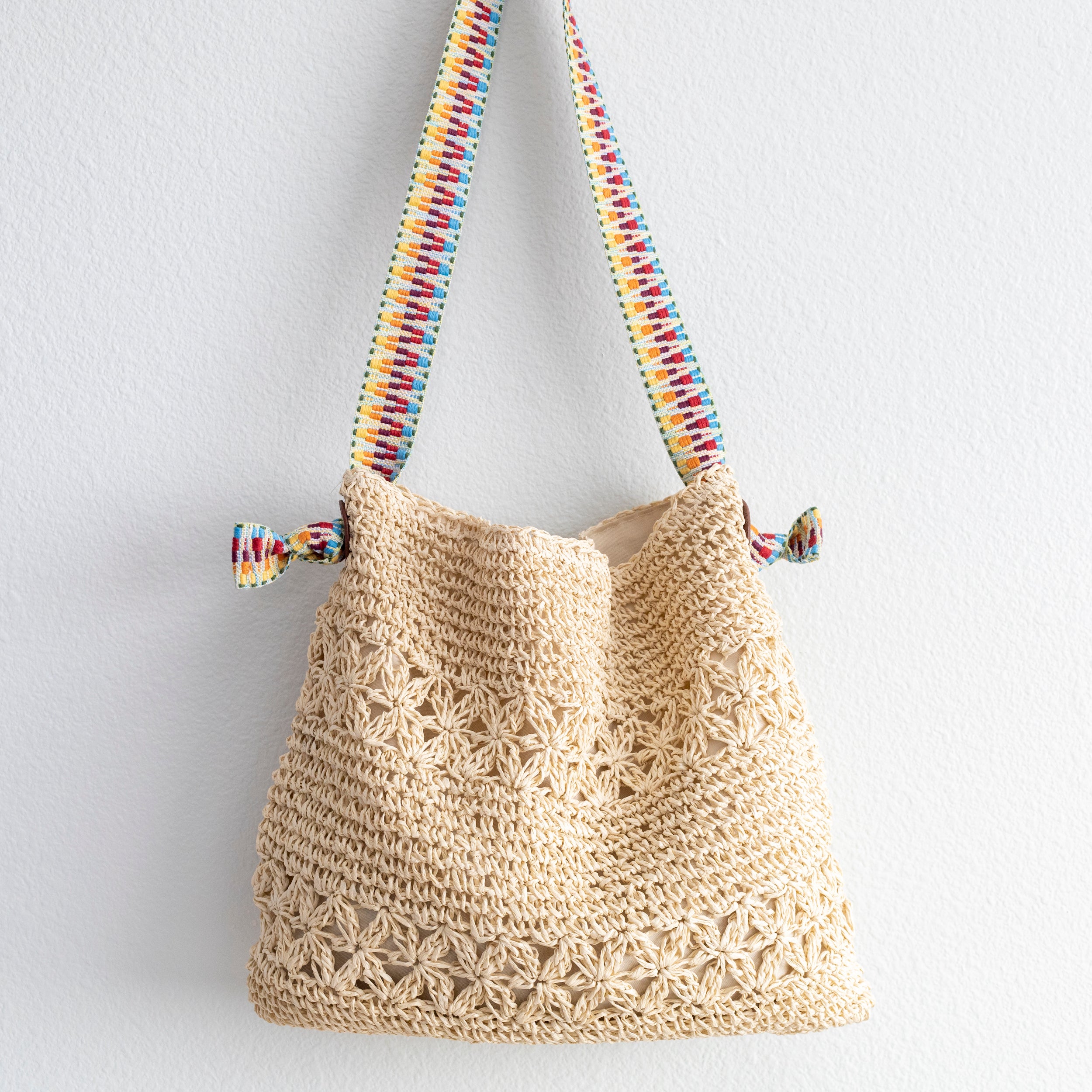 Lightweight Straw Woven Summer Tote