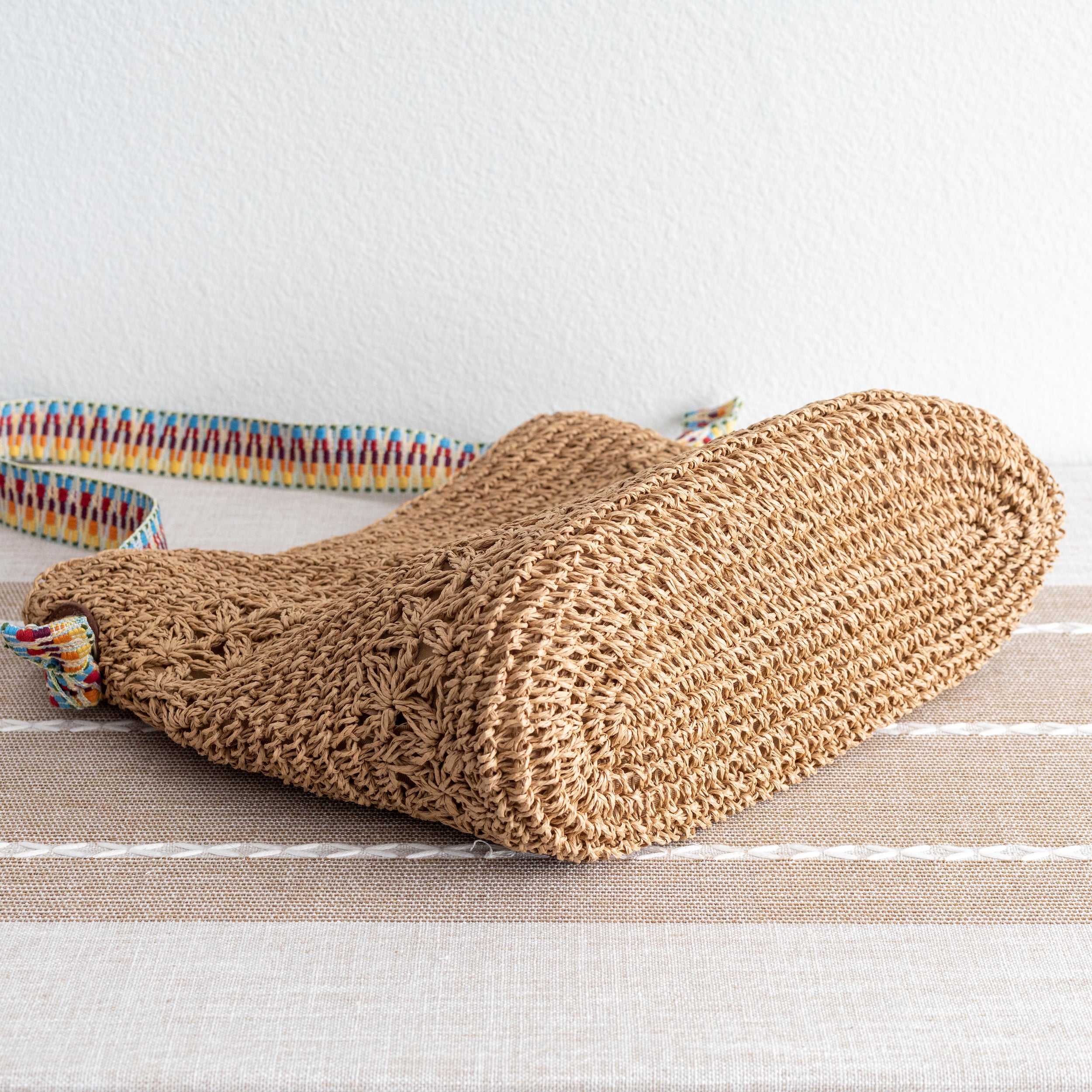 Lightweight Straw Woven Summer Tote