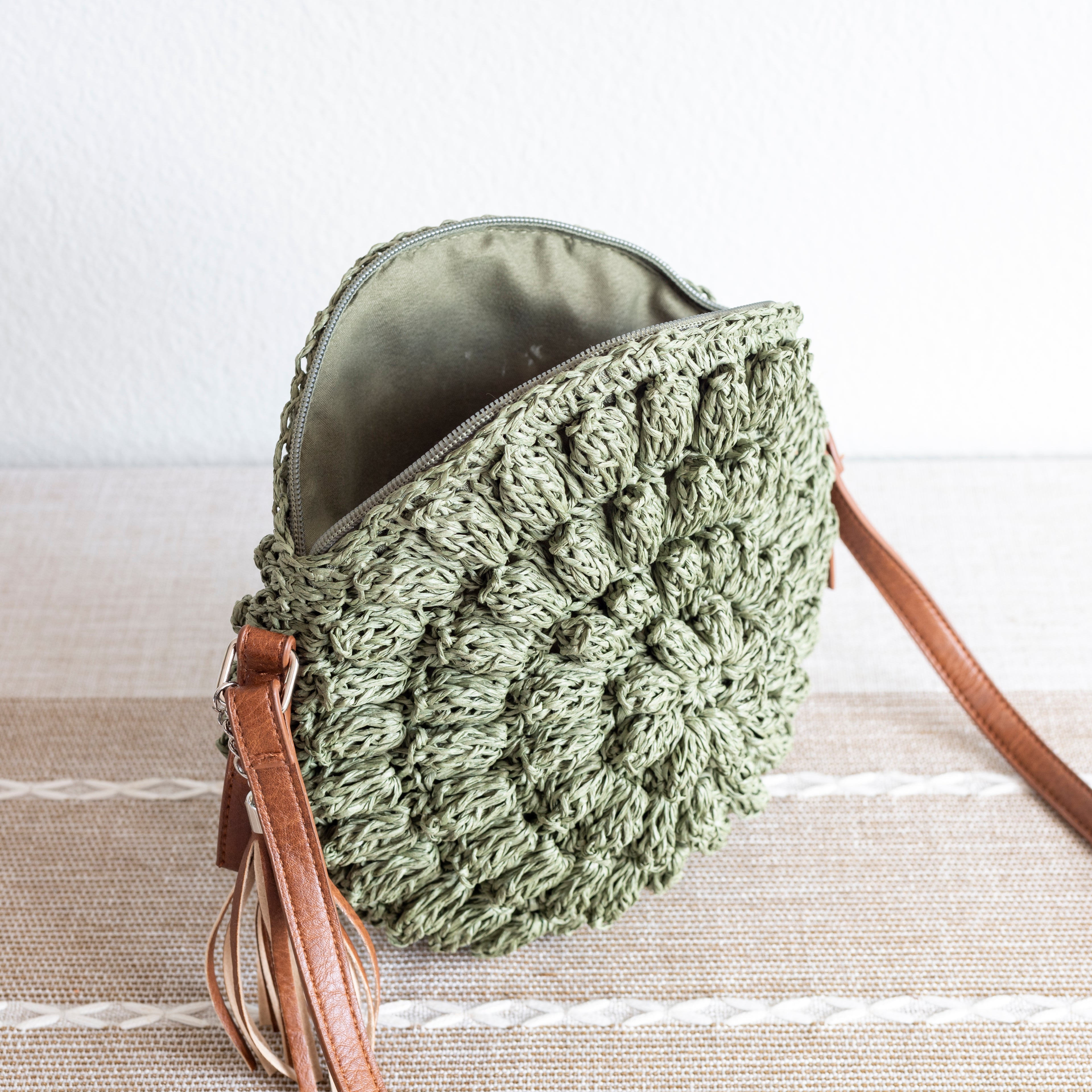 Straw Woven Round Tote with Leather Strap