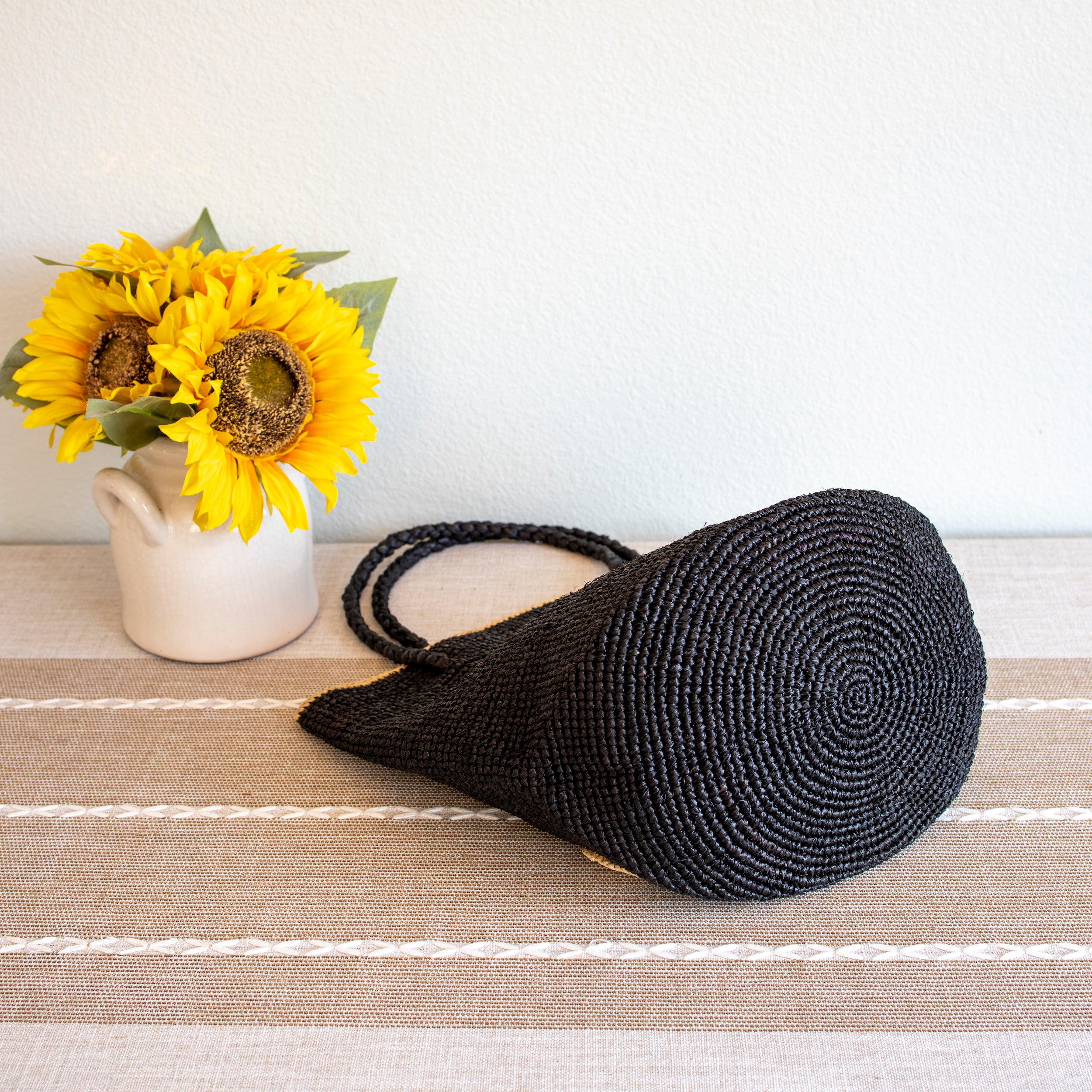 Polka Dot Design Raffia Woven Summer Straw Tote