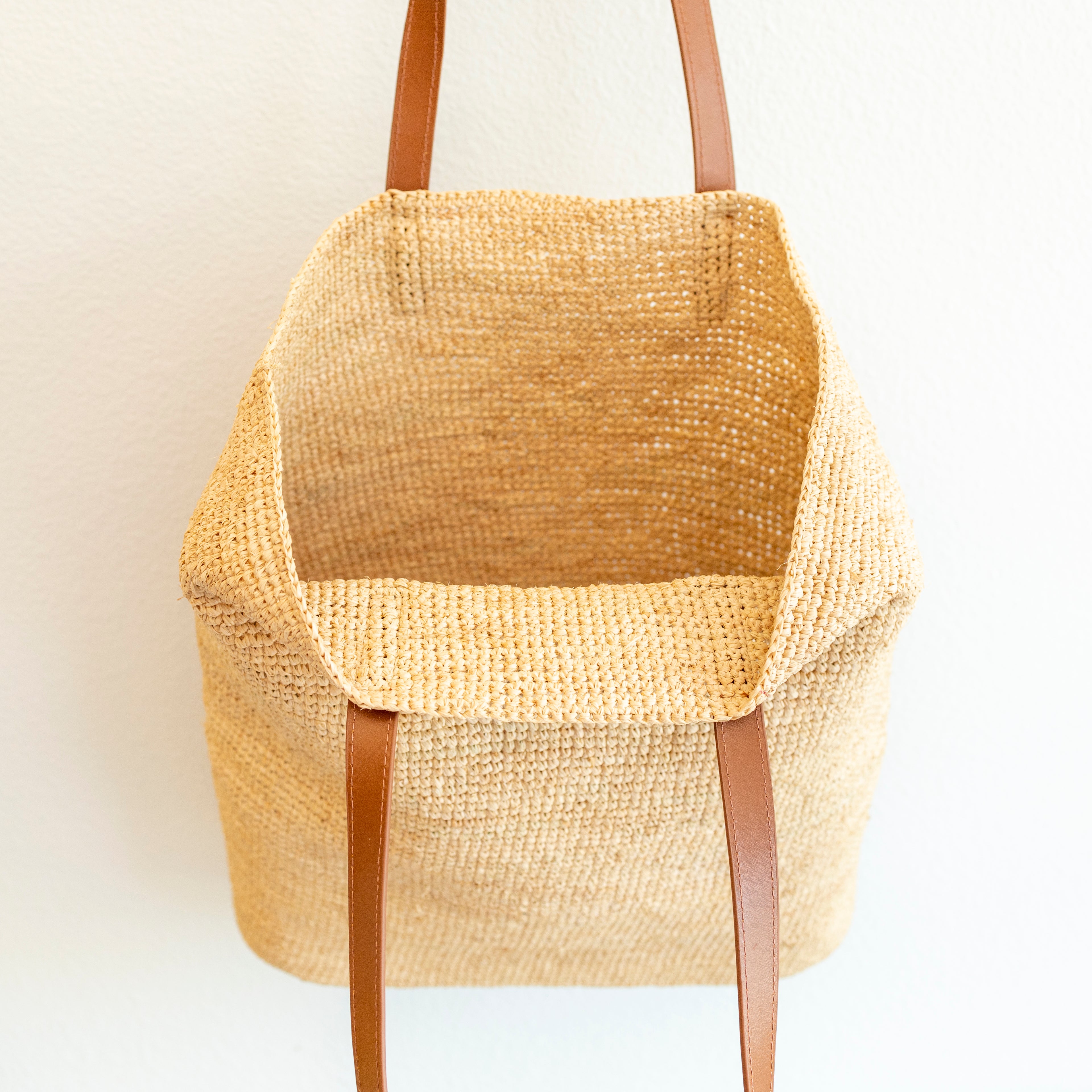 Large Soft Raffia Woven Summer Straw Tote