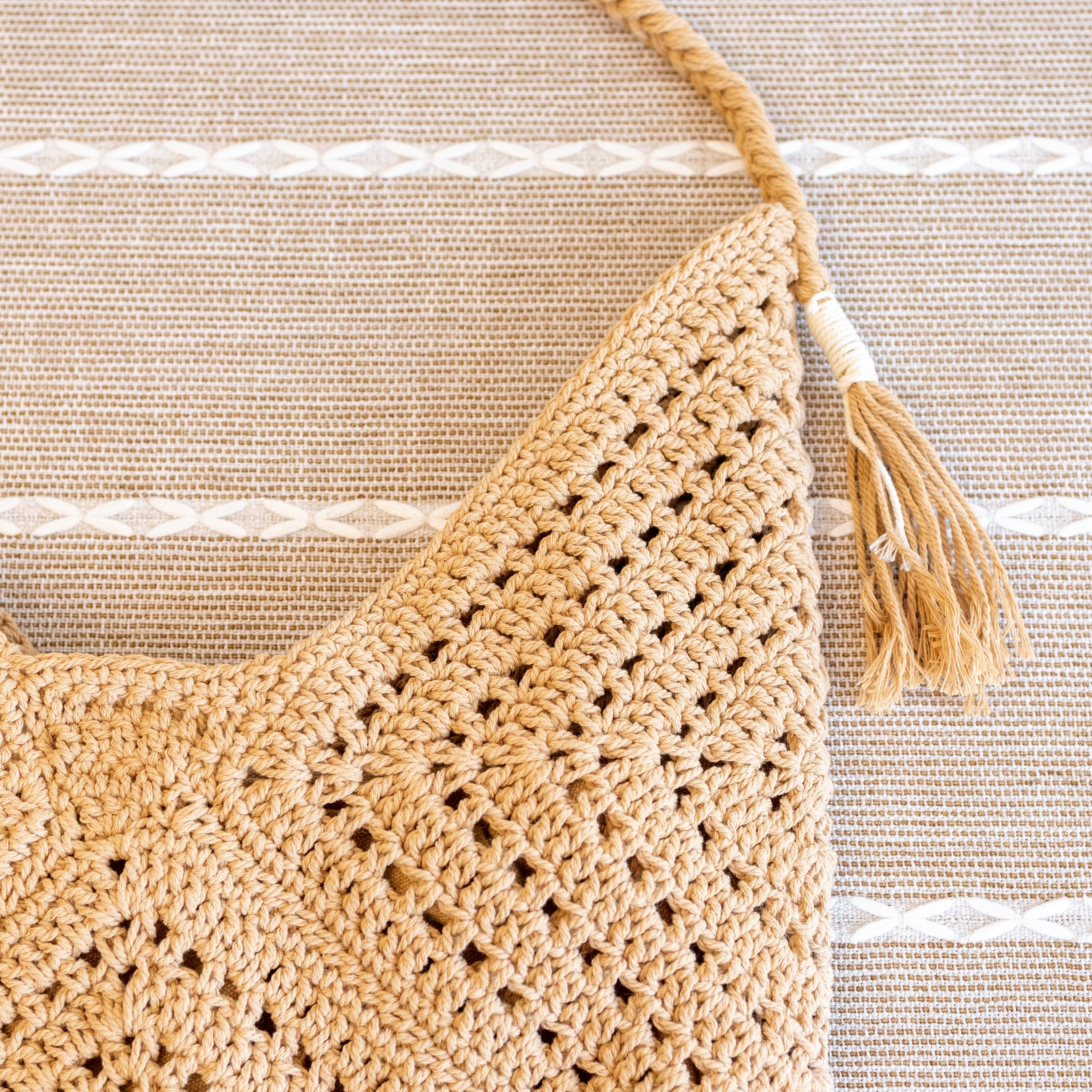 Retro Cotton Crochet Shoulder Bag