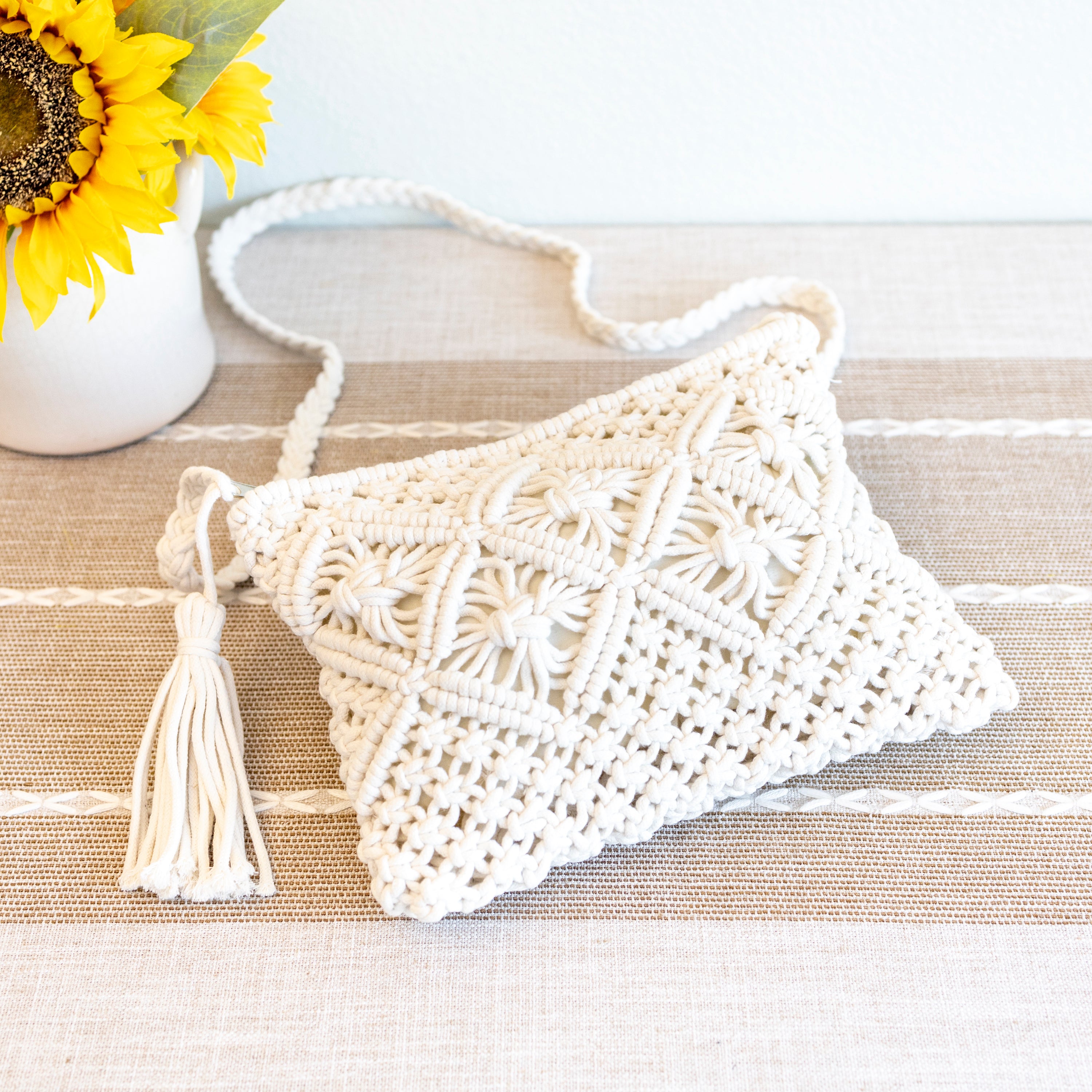 Woven Macrame Crossbody Purse
