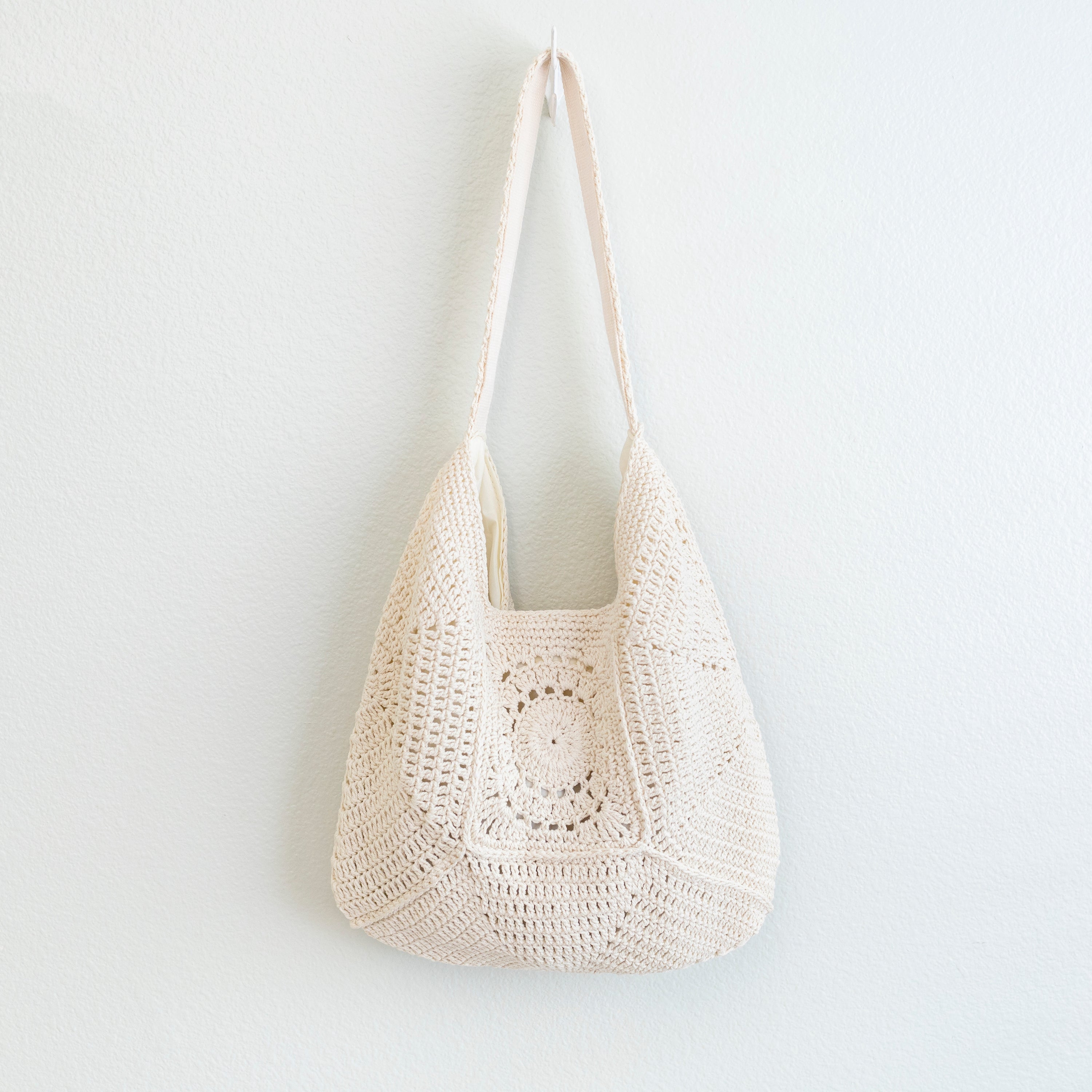 Boho Crochet Shoulder Bag