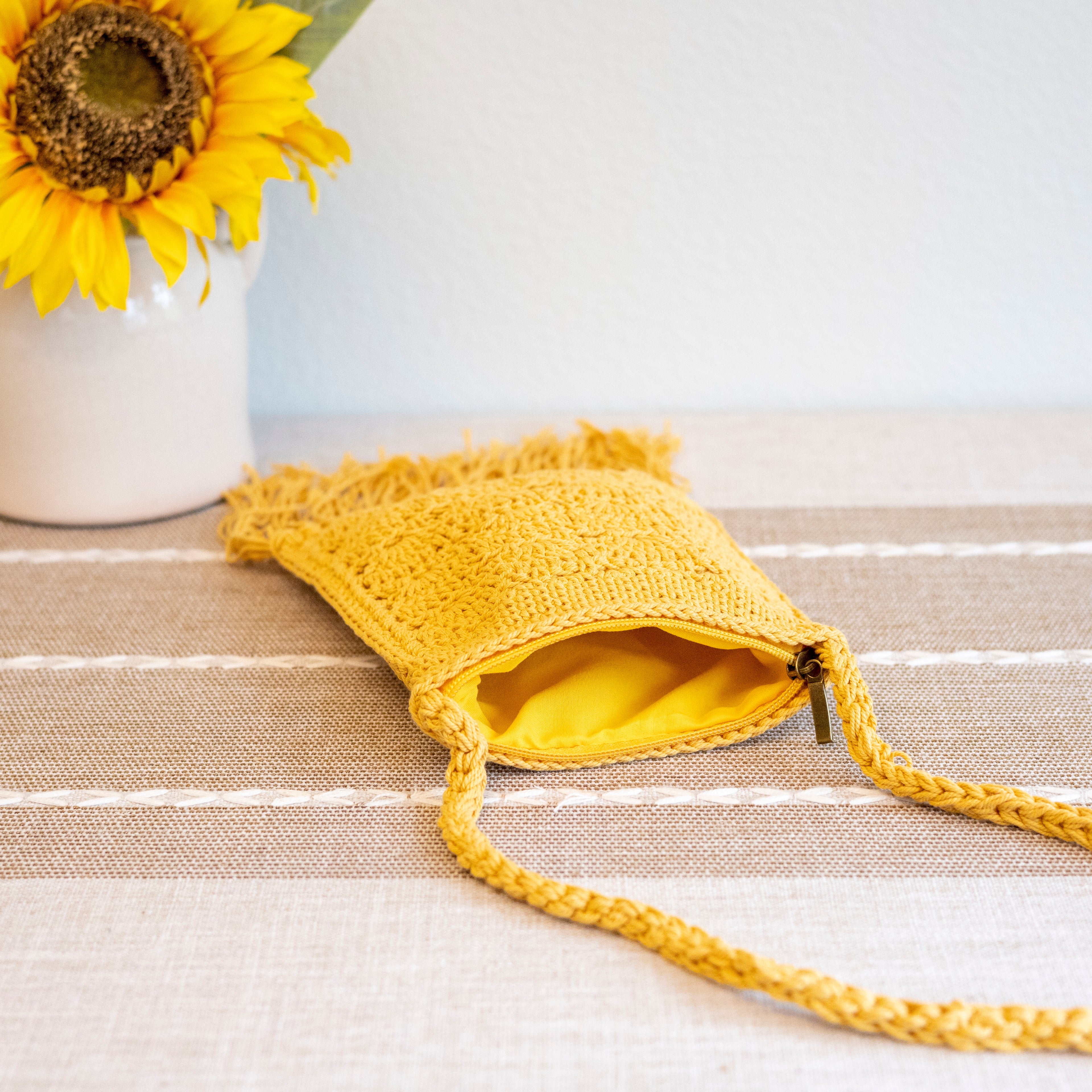 Handmade Bohemian Tassel Beach Small Bag
