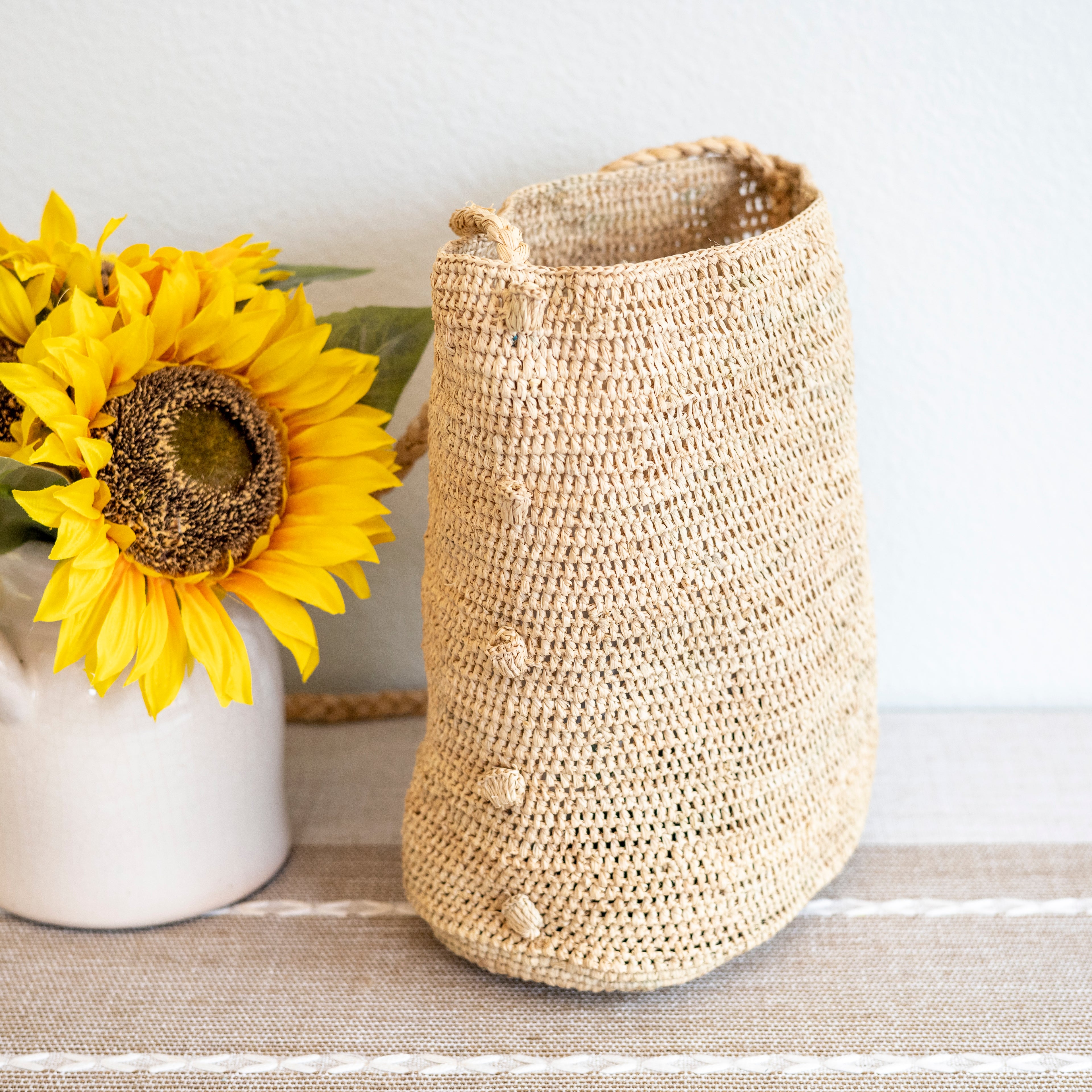 Women's Raffia Straw Crossbody Bag