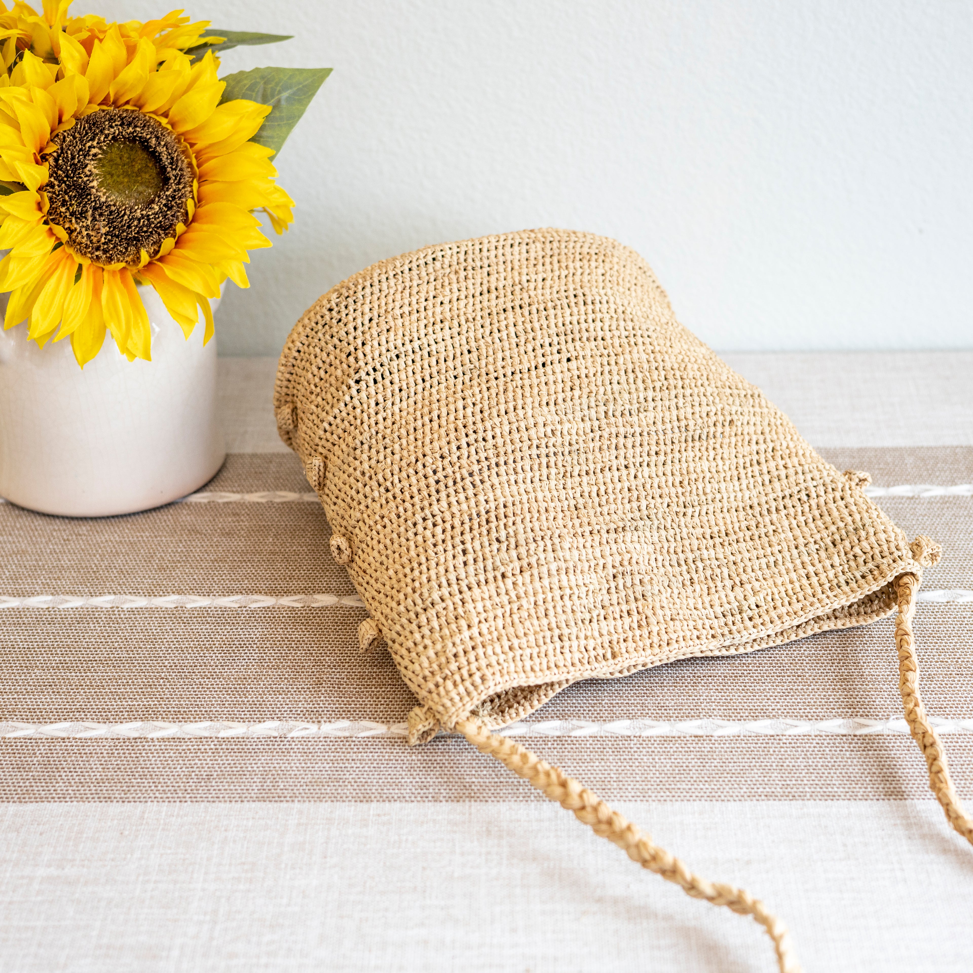 Women's Raffia Straw Crossbody Bag