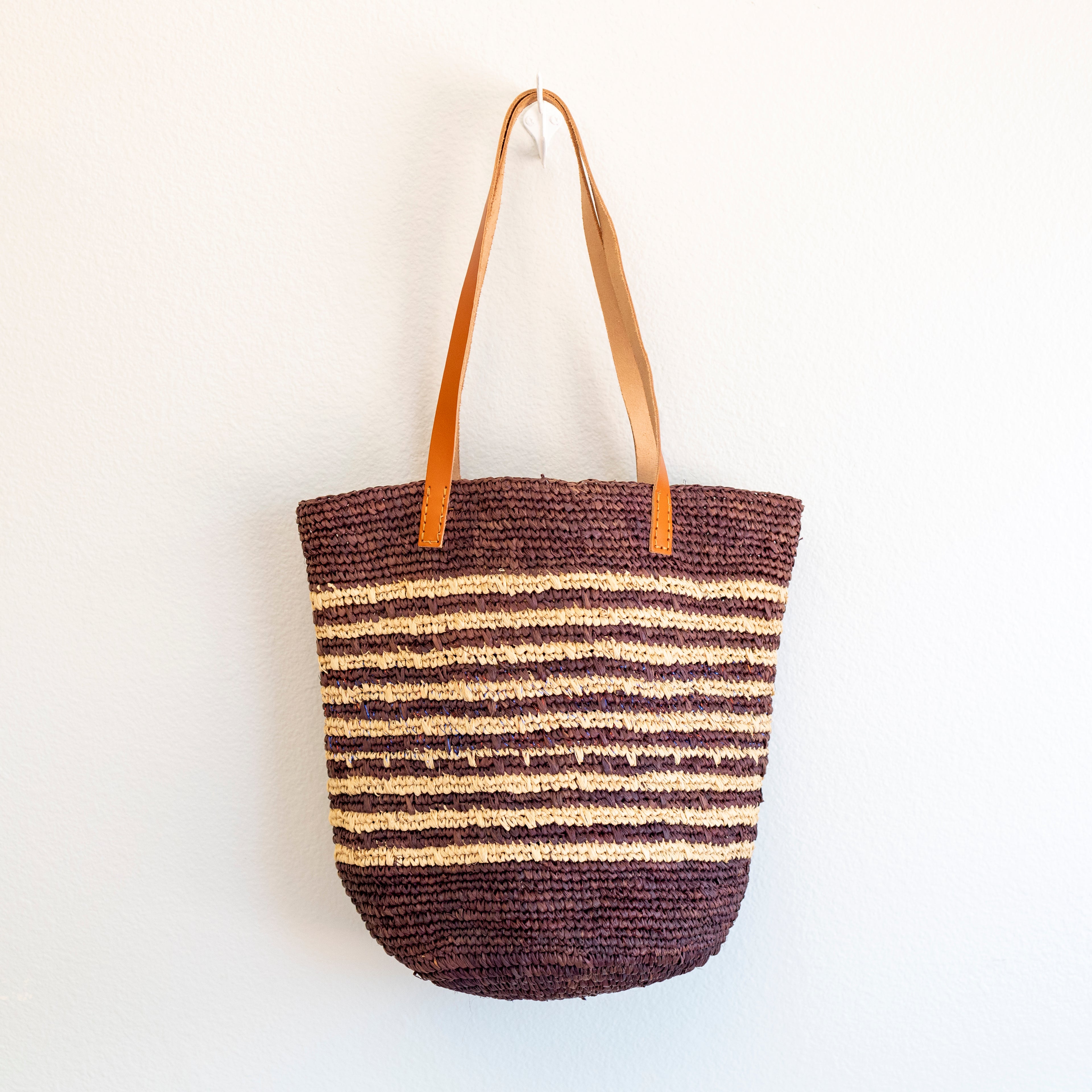 Soft Raffia Woven Summer Straw Tote with Genuine Leather Straps