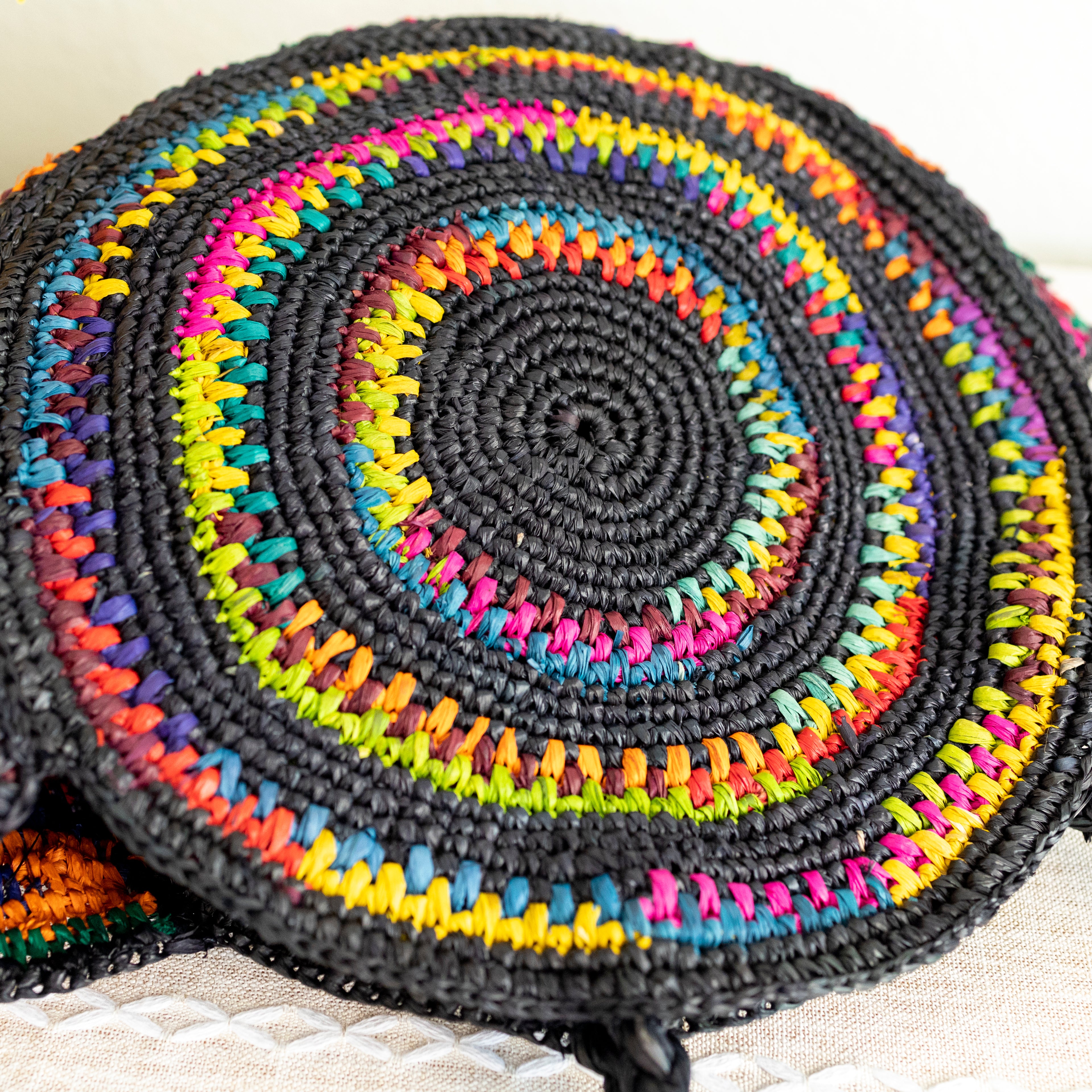 Round Raffia Woven Shoulder Bag