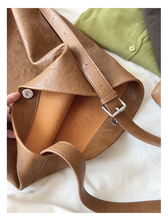 Simple Leather Tote Bag
