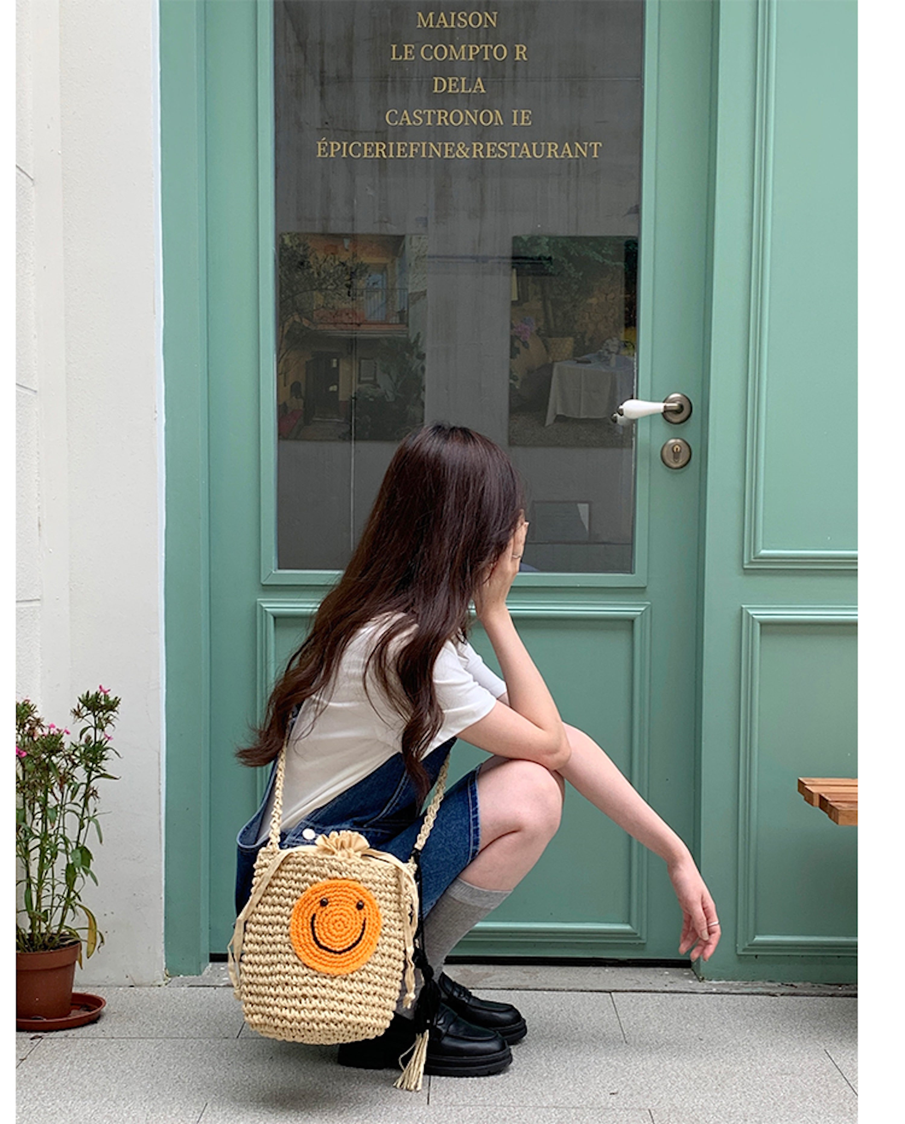 Straw Smiley Face Crossbody Bag