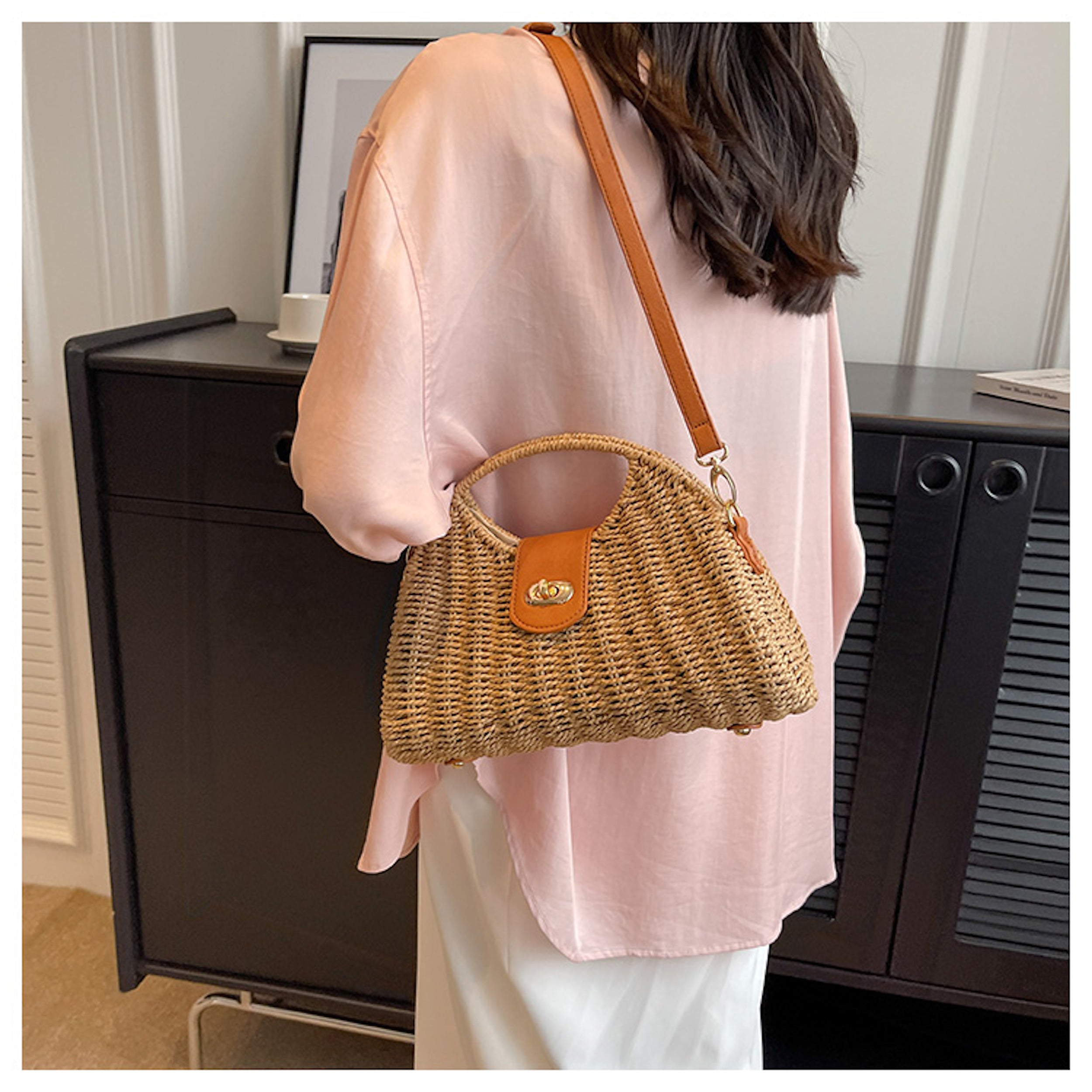 Straw Shell Shape Crossbody Hobo Bag