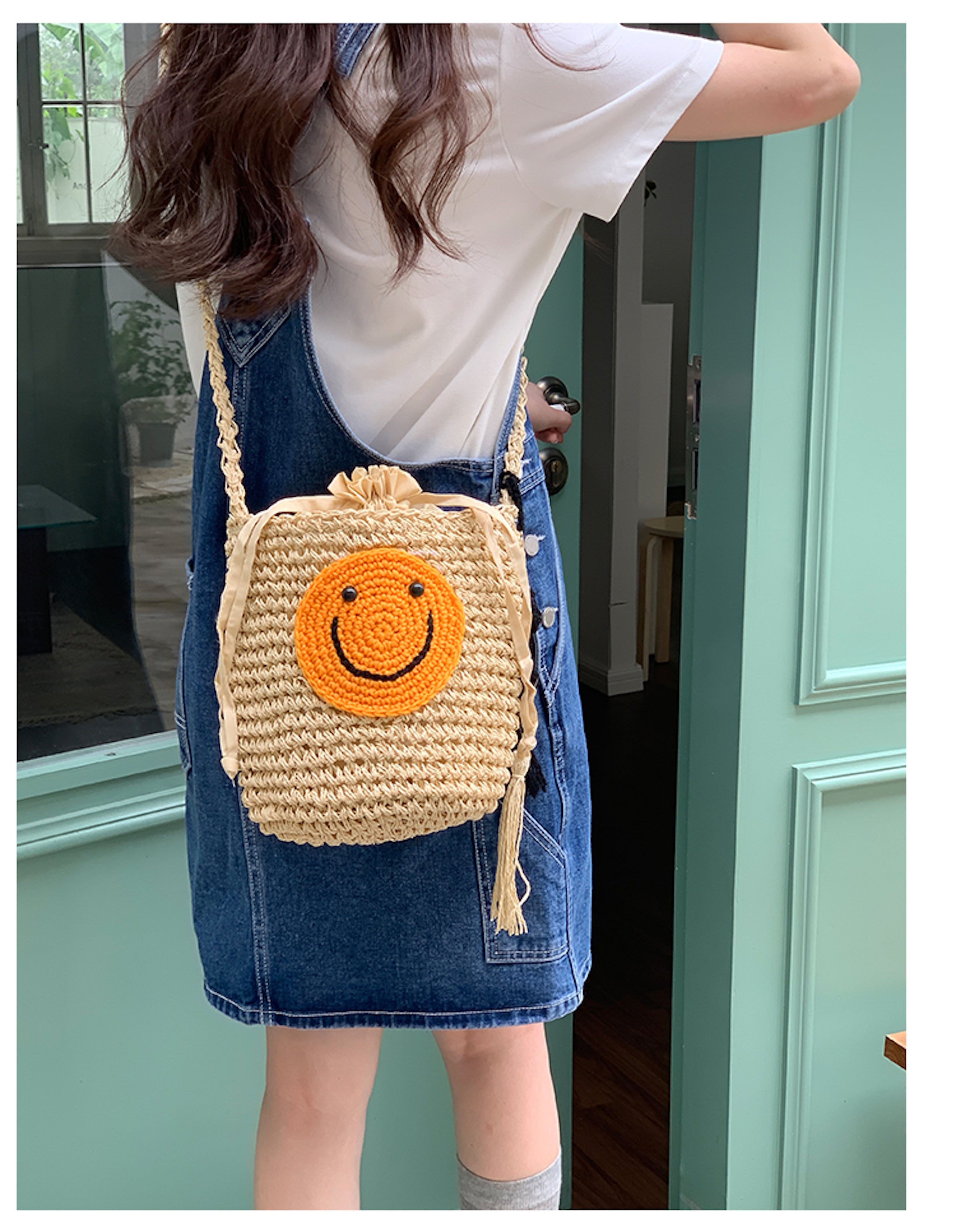 Straw Smiley Face Crossbody Bag