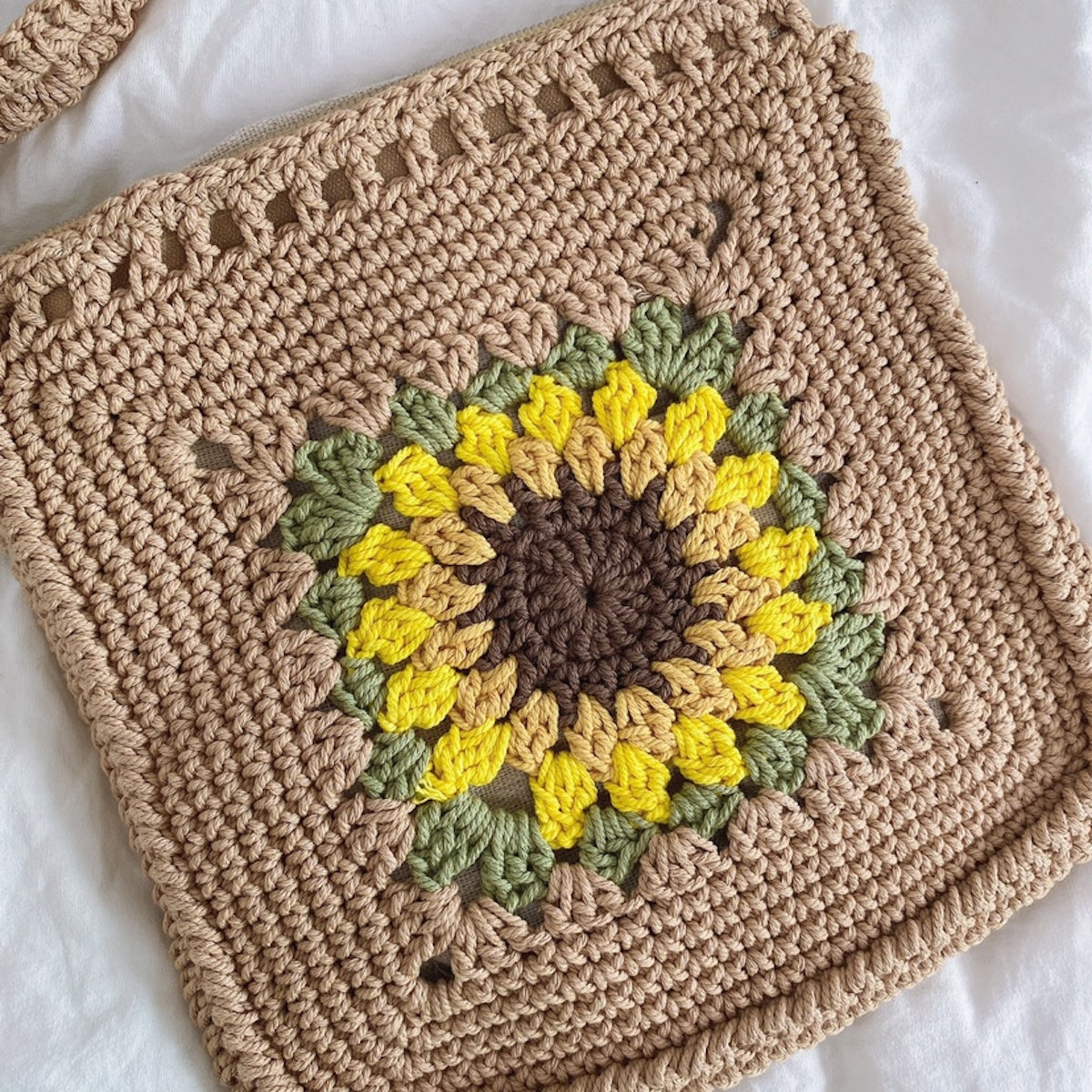 Buy Online High Quality, Unique Handmade Handmade Crochet Sunflower Purse, Hand Woven Crossbody Bag, Cotton Purse, Amigurumi Shoulder Bag, Crossbody Bag - Elena Handbags