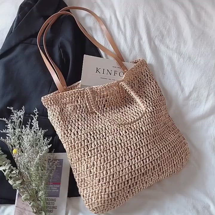 Minimalistic Straw Woven Tote Bag