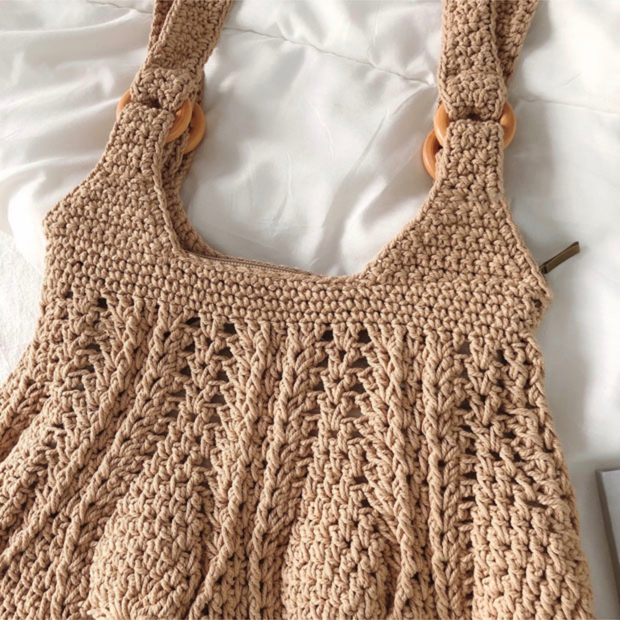 Buy Online High Quality, Unique Handmade Retro Artsy Twist Cotton Knitted Shoulder Bag, Hand Woven, Fashion Casual Bag, Gift for Her, Women's Woven Bag - Elena Handbags