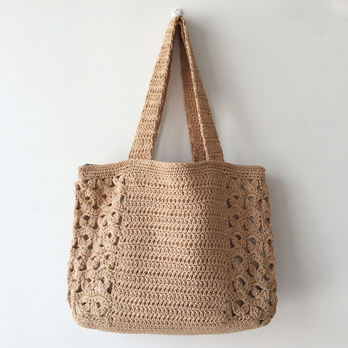 Women Summer Artsy Cutout Knitted Shoulder Bag