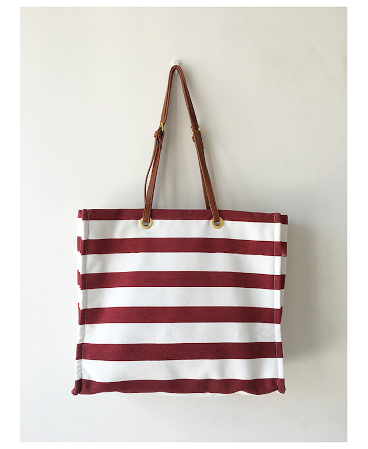 Introducing Catalog Model Canvas Stripes Tote Bags. at Rs 790 | Tote Handbag  in Mumbai | ID: 2852135016633