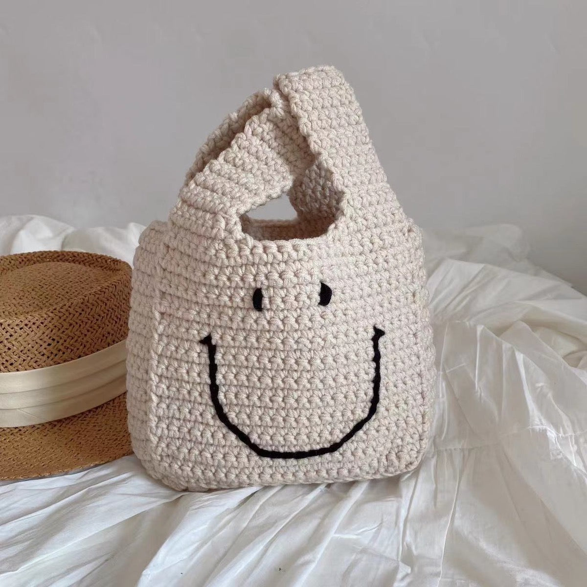 Crochet Smiley Granny Square: Crochet pattern | Ribblr