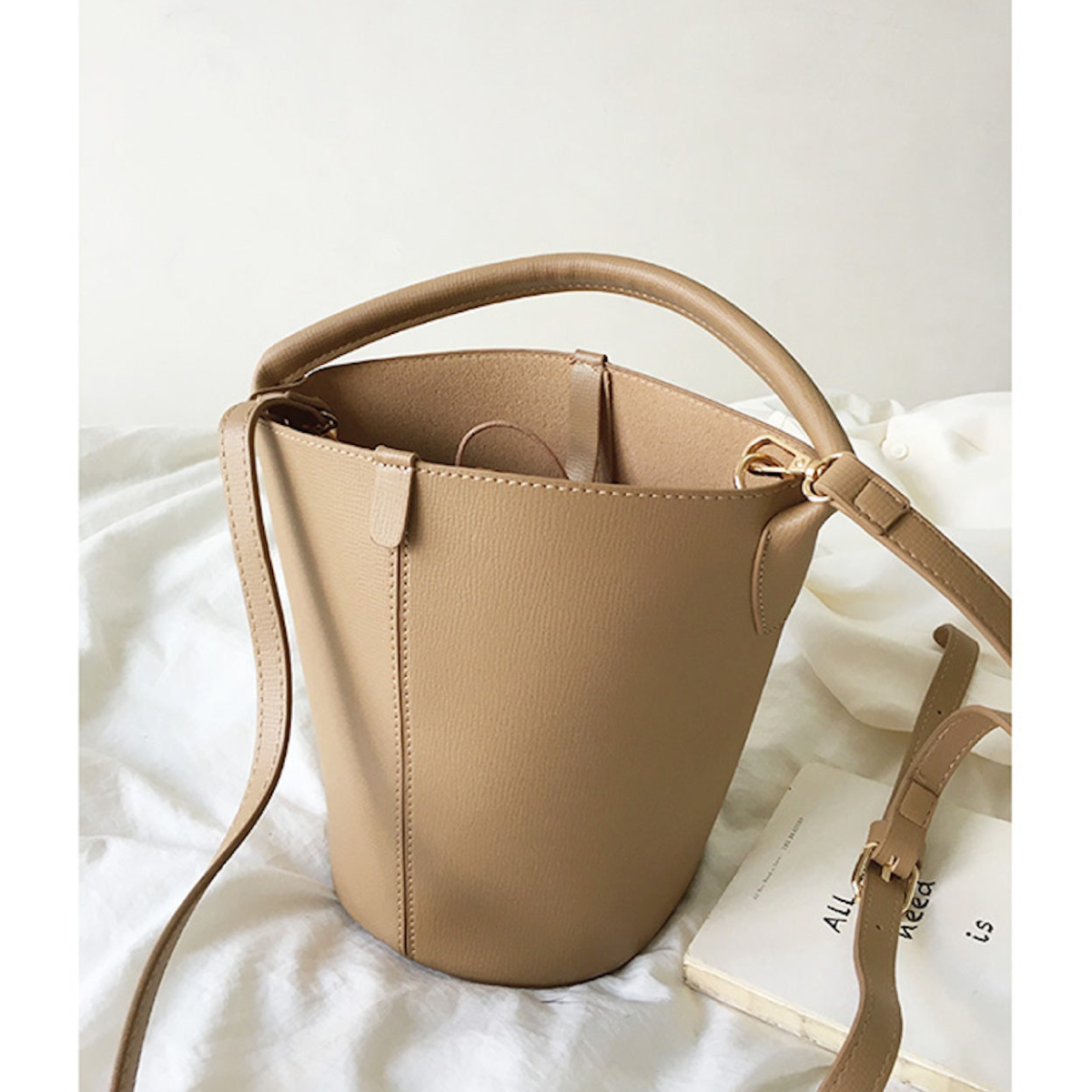 The Bucket Bag That Everyone Needs This Summer 